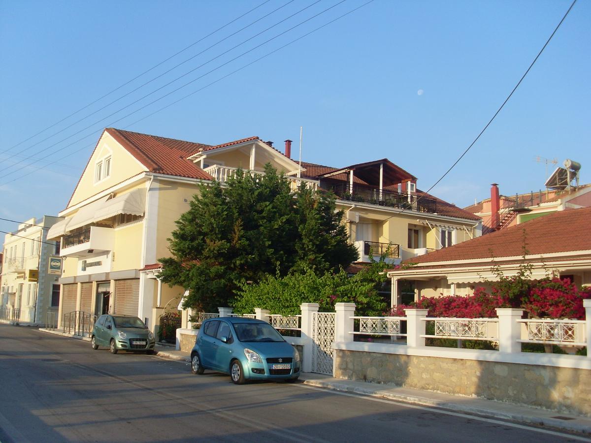 ליקסורי Mariangela Apartments מראה חיצוני תמונה
